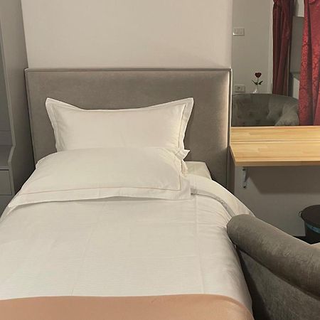 Madonca Rooms & Restaurant Nova Gorica Eksteriør bilde
