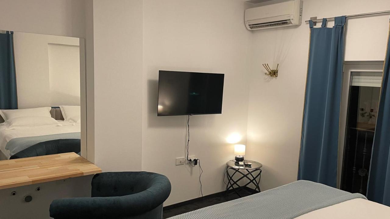 Madonca Rooms & Restaurant Nova Gorica Eksteriør bilde