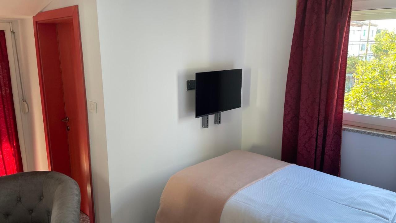 Madonca Rooms & Restaurant Nova Gorica Eksteriør bilde