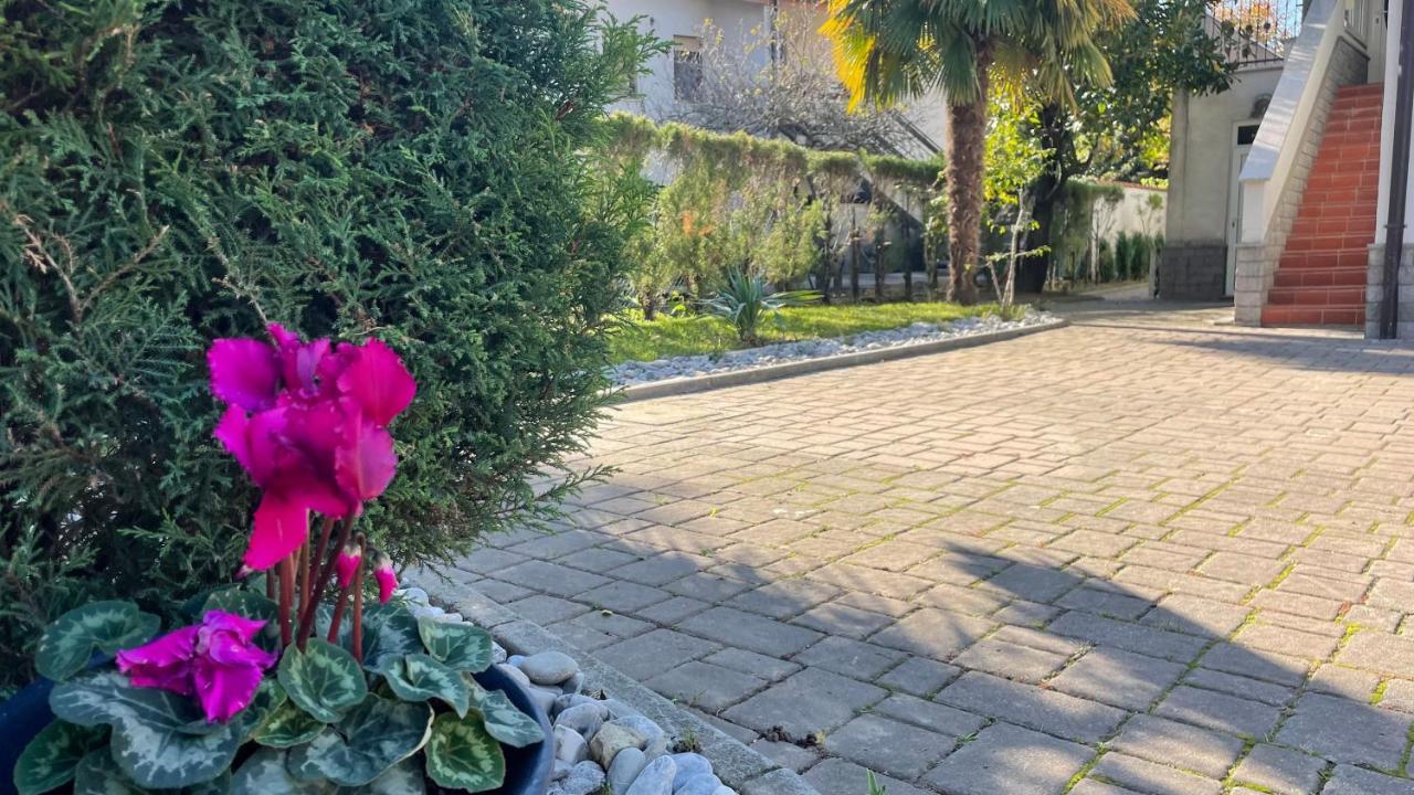 Madonca Rooms & Restaurant Nova Gorica Eksteriør bilde