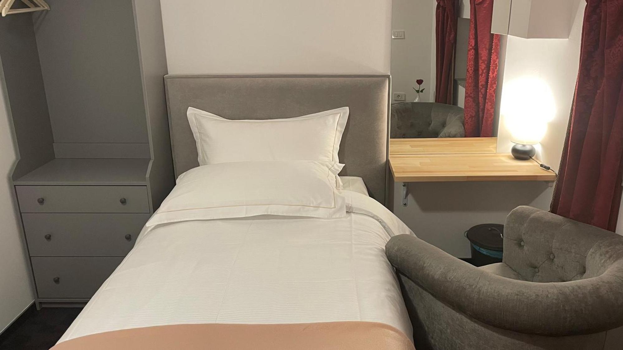 Madonca Rooms & Restaurant Nova Gorica Eksteriør bilde